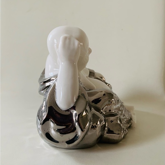 Vintage Buddha Statue - Picture 5 of 10